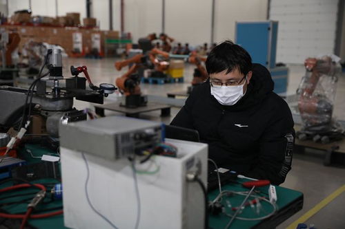 上海高科技企業(yè)復工 機器人生產(chǎn)機器人，智能科技助力經(jīng)濟復蘇